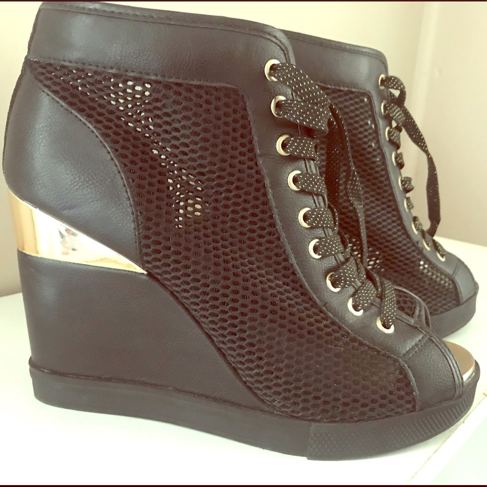Aldo Wedges